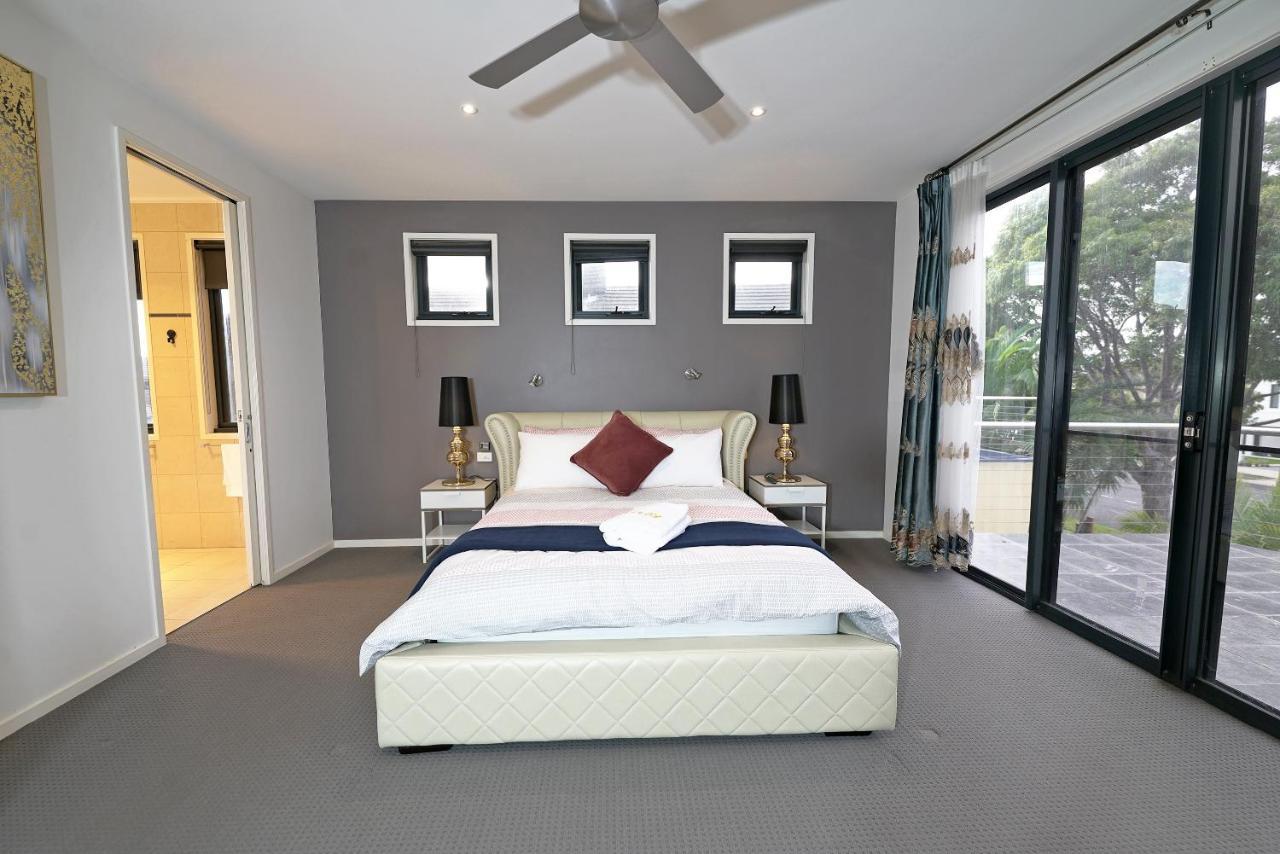 Luxury 7Brm Entire House Lakeview Blackswans Wifi Bbq Resort Point Cook Ngoại thất bức ảnh